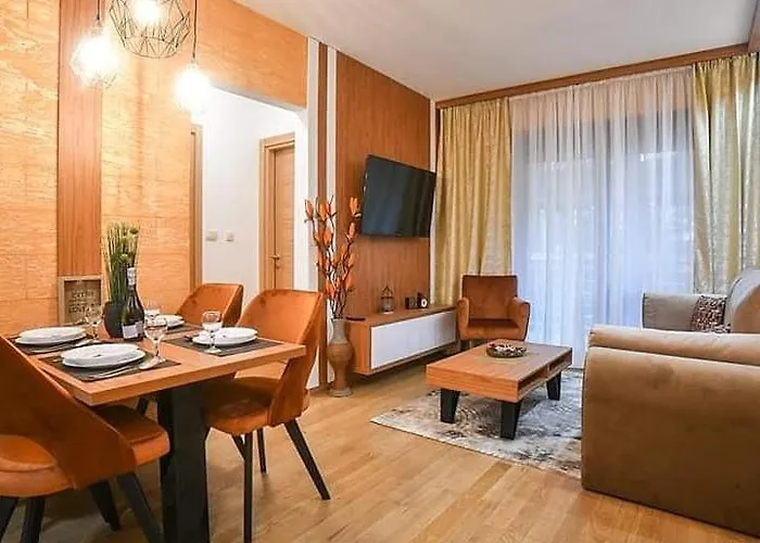 Apartman Central Lux U Vili Pekovic Green